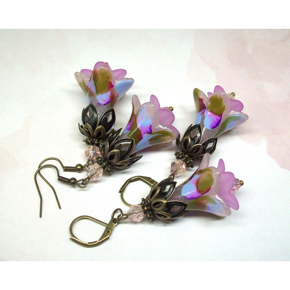 Boho Earrings Dangle, Flower earrings, Vintage Style, Bronze, Flower Gifts for M